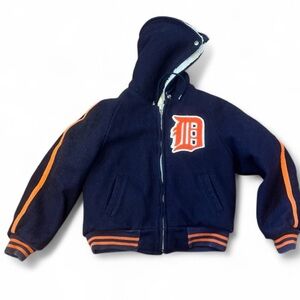 Pyramid Detroit Tigers Baseball‎ vintage wool jacket with Sherpa lining.